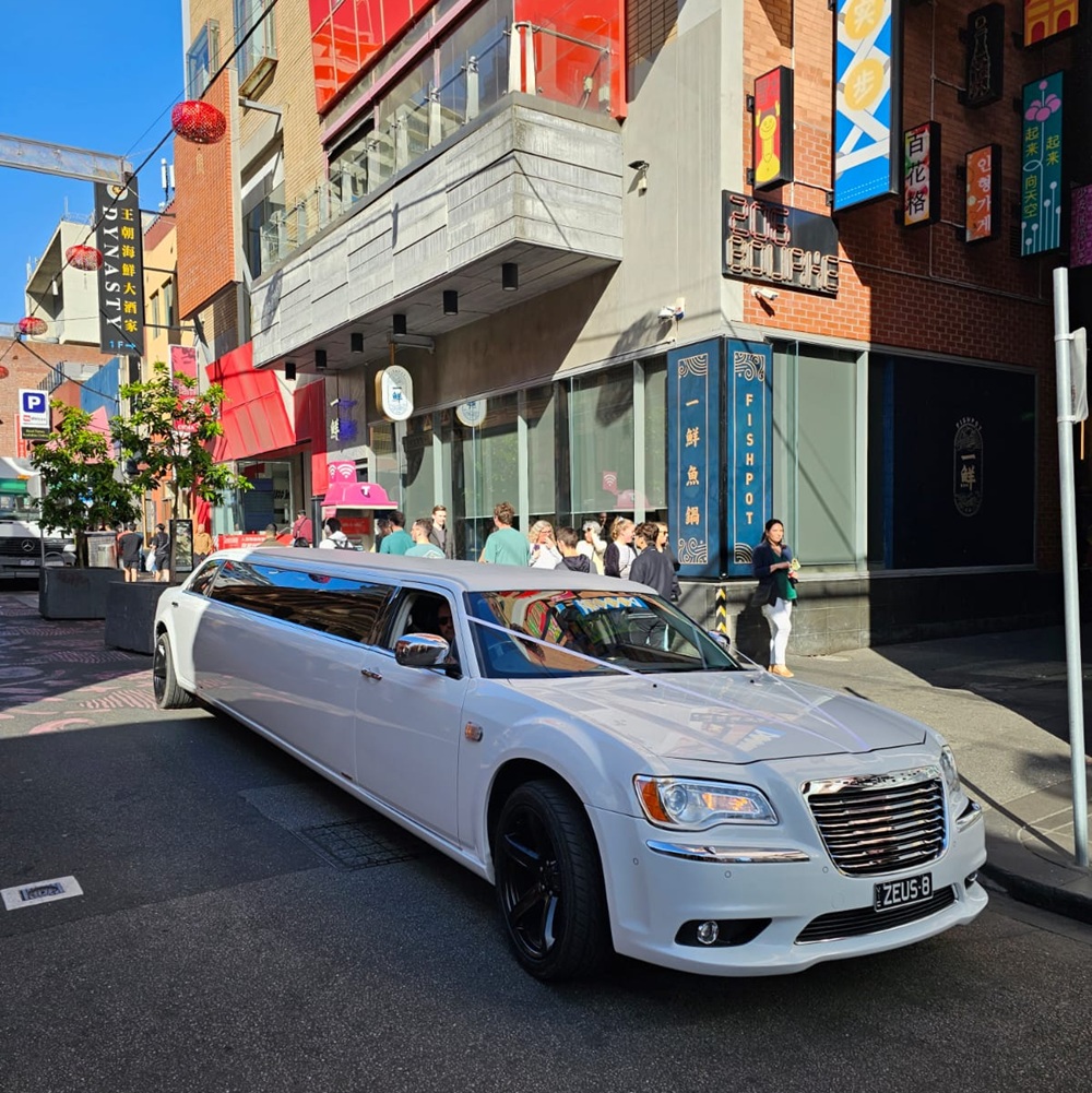 Chrysler stretch limousines Yarra Valley